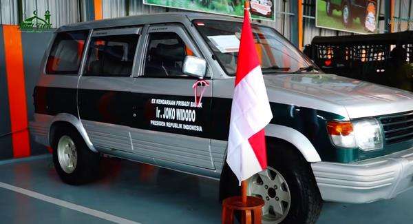 Mobil Isuzu Panther ini diyakin kendaraan pertama Presiden RI Joko Widodo.