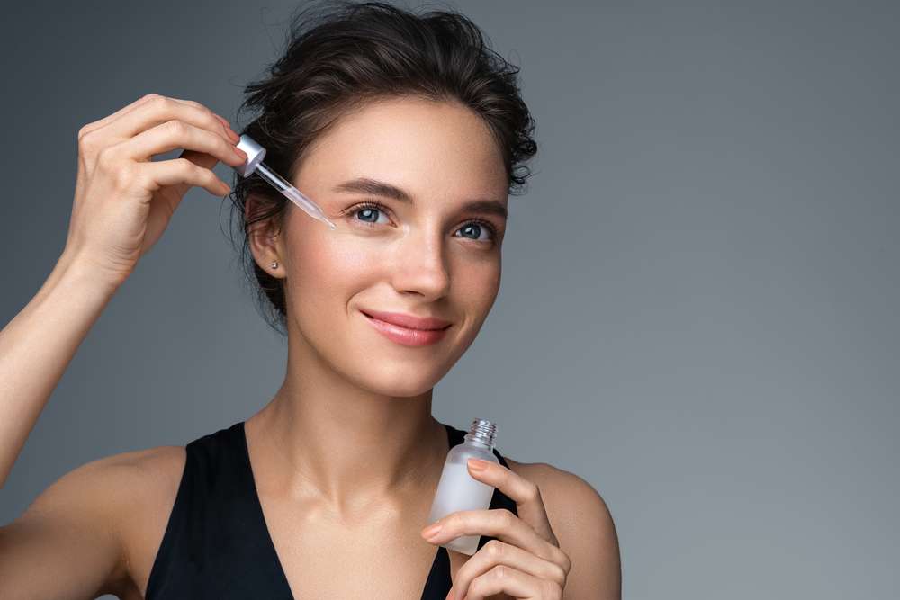 Ilustrasi Pemakaian Serum