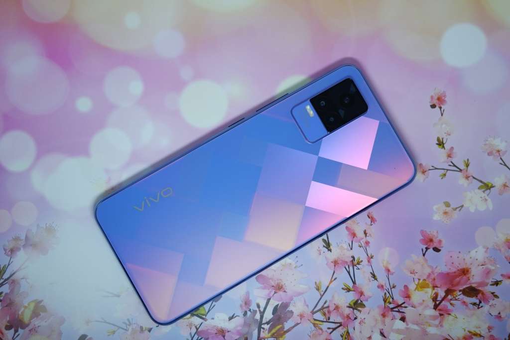 Desain vivo V21 Desain vivo V21