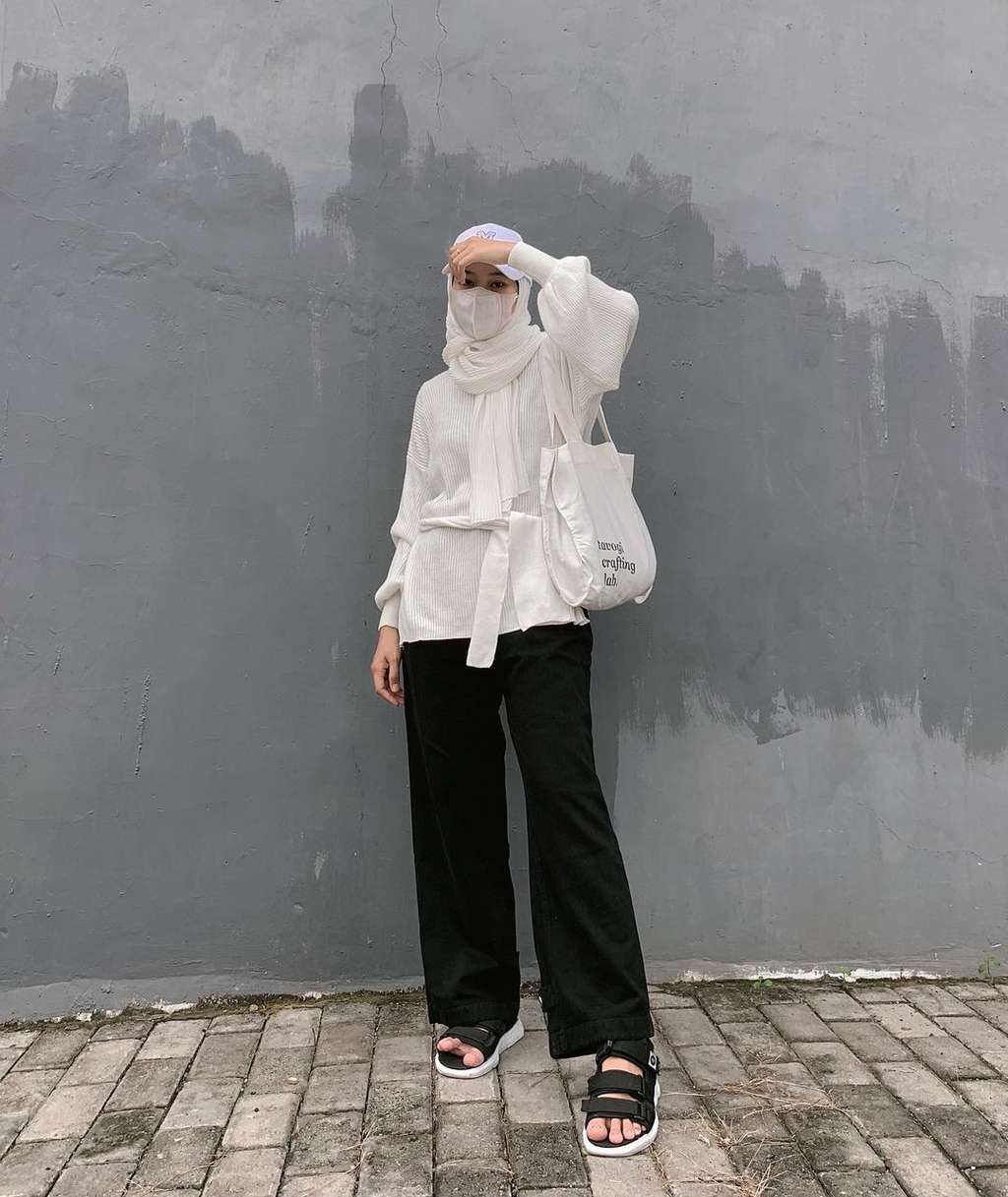 Outfit putih