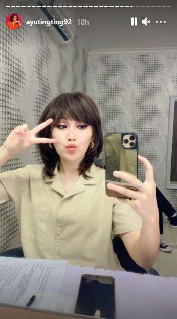Penampilan Ayu Ting Ting