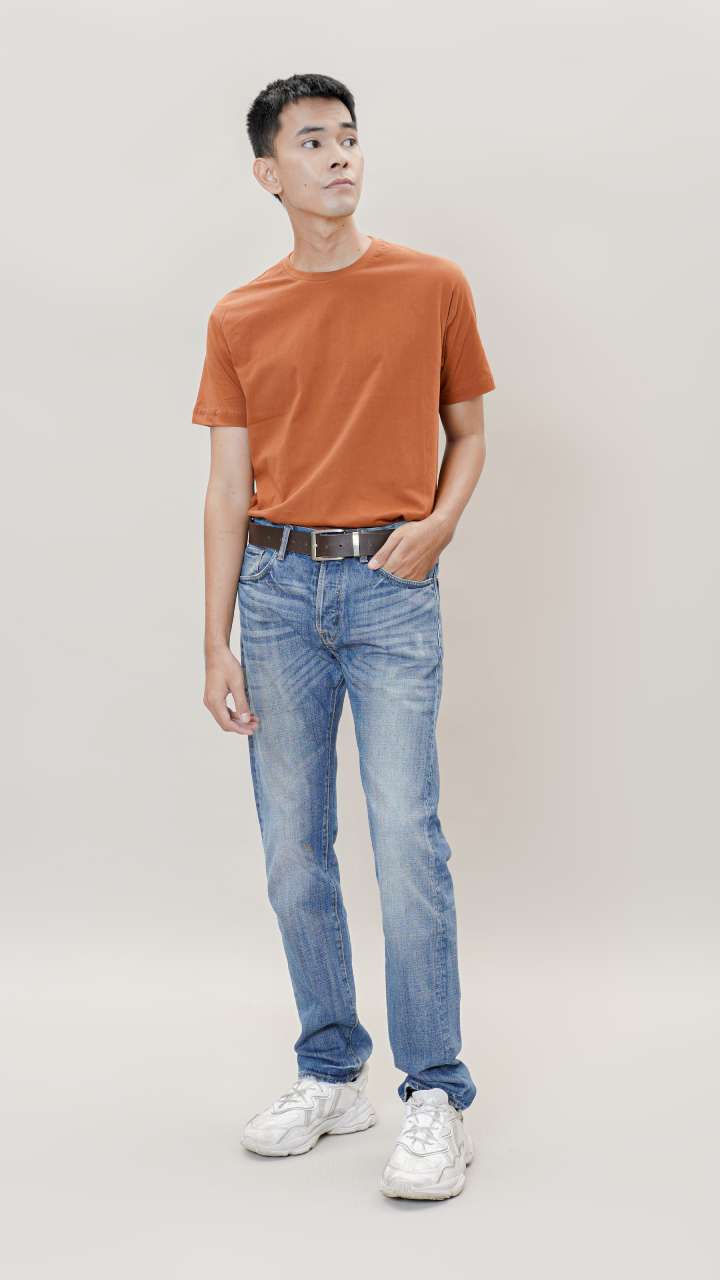 Kaus Polos