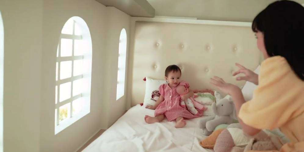 Ruang main Claire
