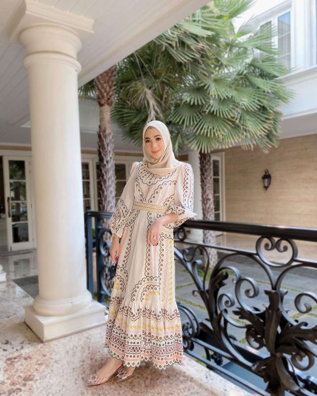 Gaya Hijab Erin Taulany