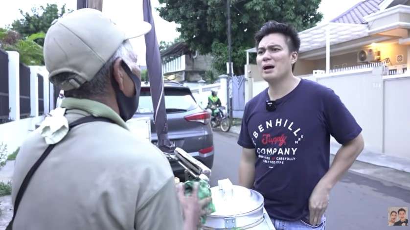 Baim Wong borong pedagang bakso keliling