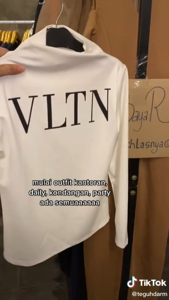 Baju Bayar Seikhlasnya