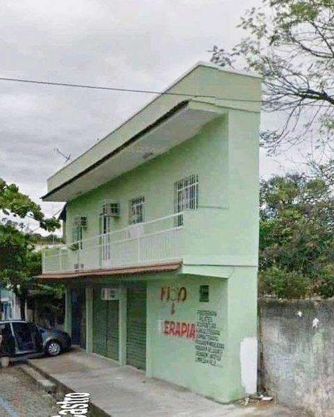 8 Desain Rumah Bertingkat yang Bikin Ngakak dan Gagal Paham.