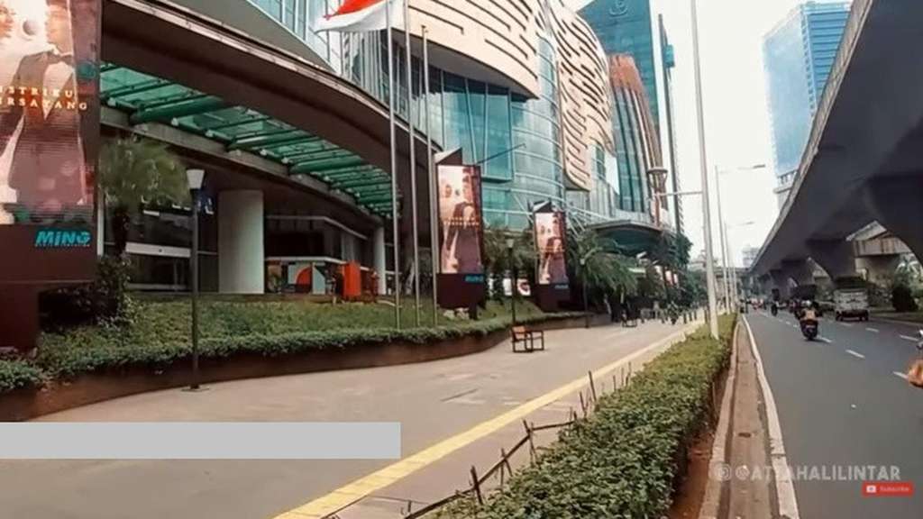 Videotron Ulang Tahun Aurel