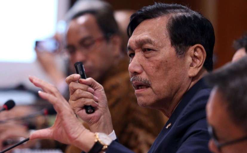 Luhut minta maaf