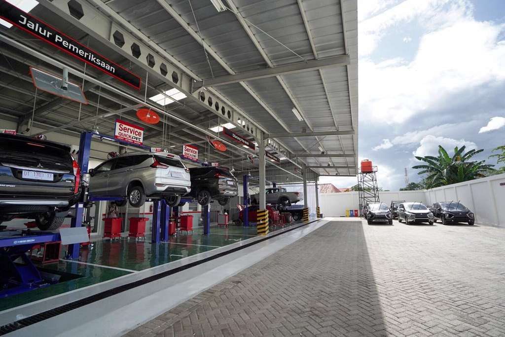 Bengkel Mitsubishi