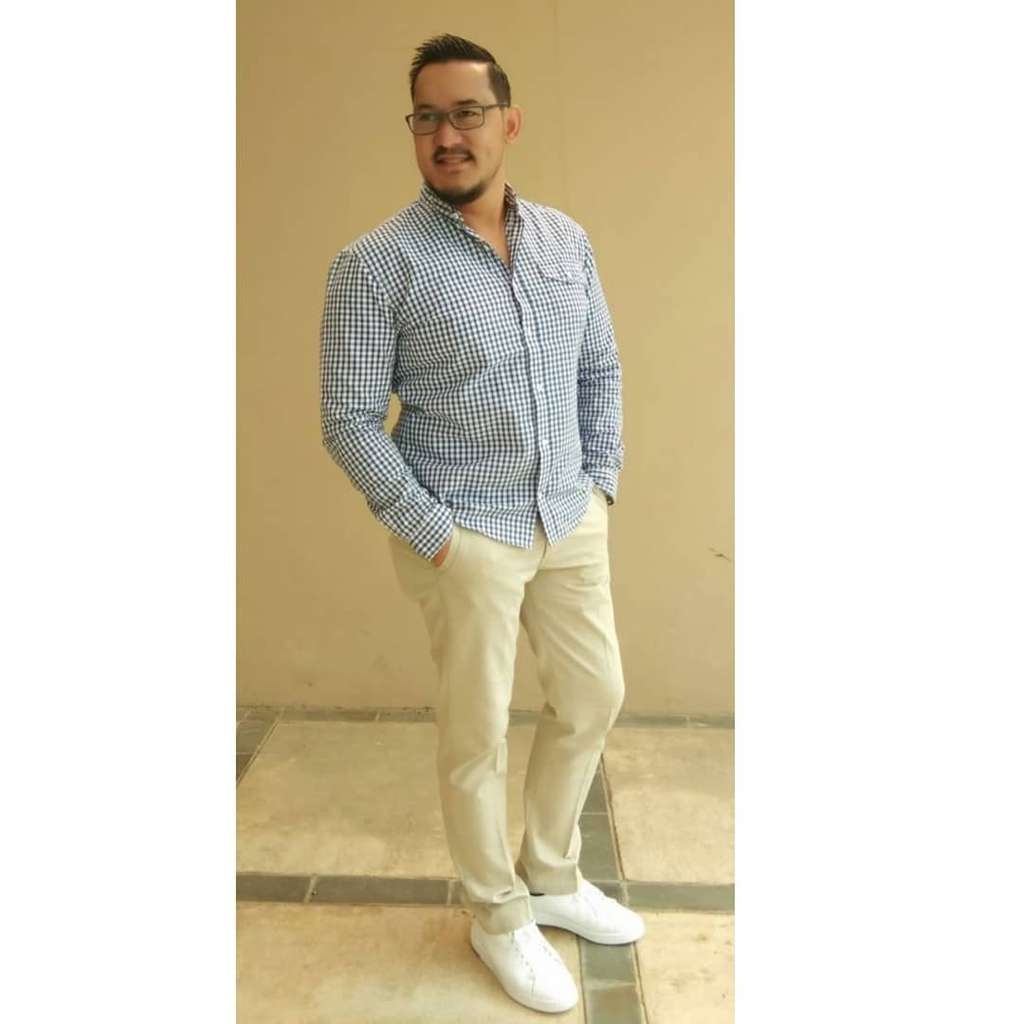 Pesinetron Alino Octavian