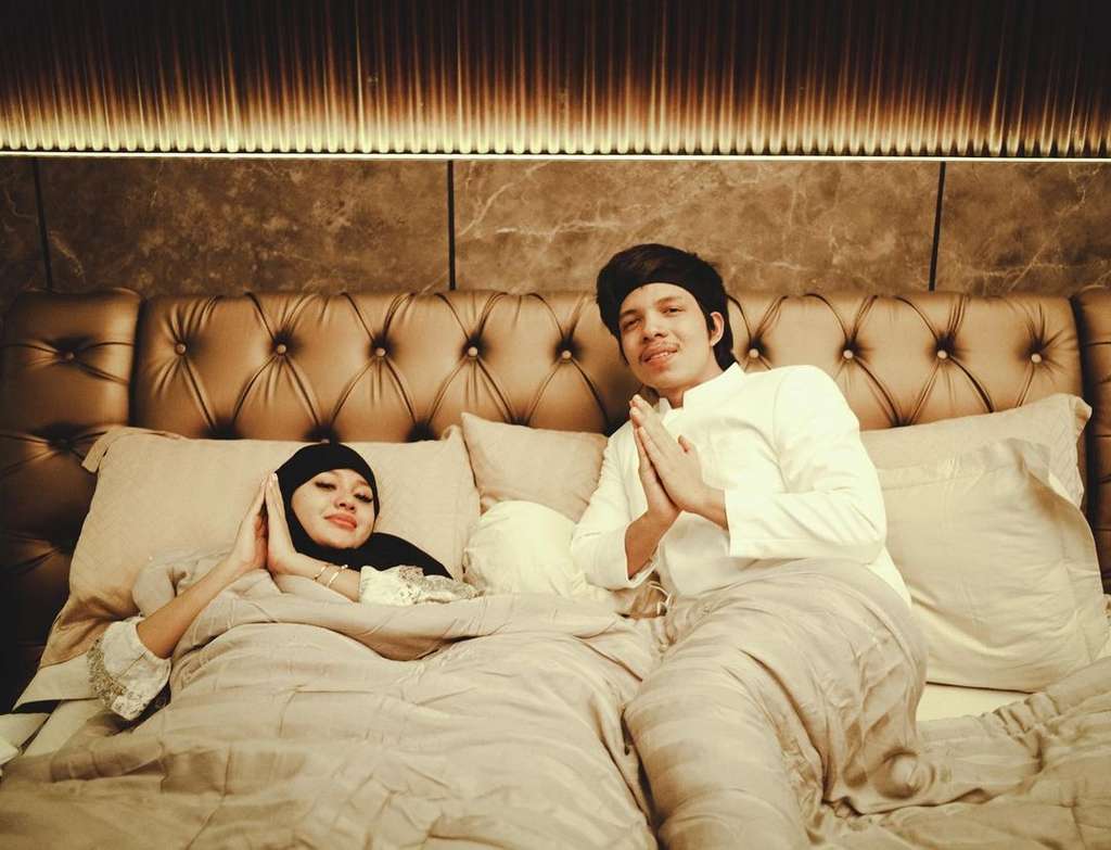 Ranjang Atta dan Aurel Hermansyah