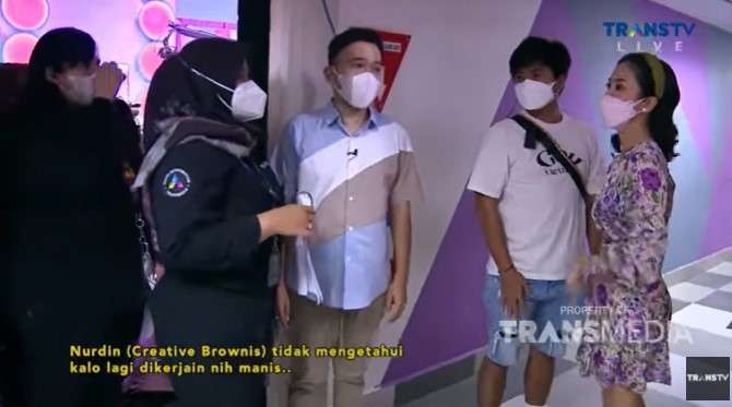 Bunga Zainal murka saat live di TV