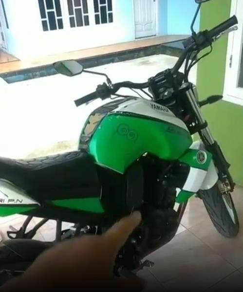 Sampai motor sport tak luput dari tempelan kartun Keroppi.