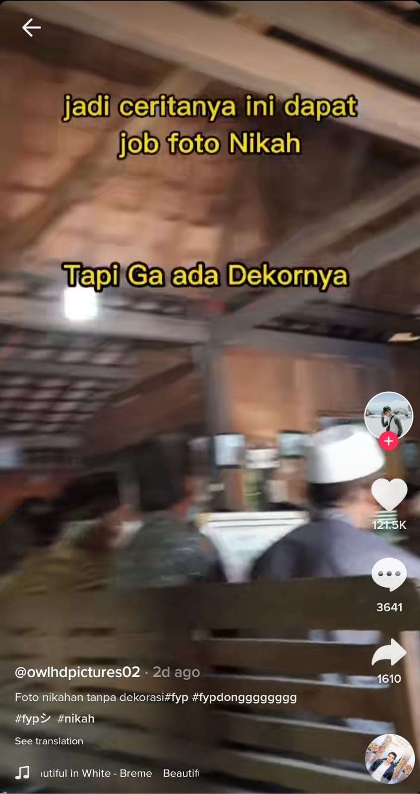 Pengantin Menikah Tanpa Dekorasi