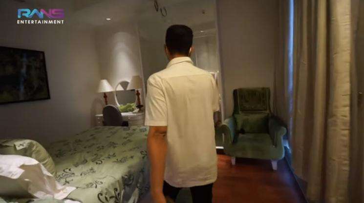 Kamar tamu apartemen Rieta Amalia