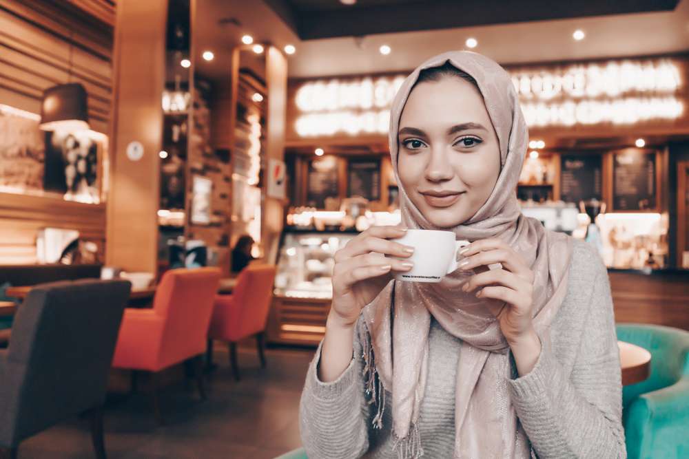 Minum Minuman Tinggi Gula