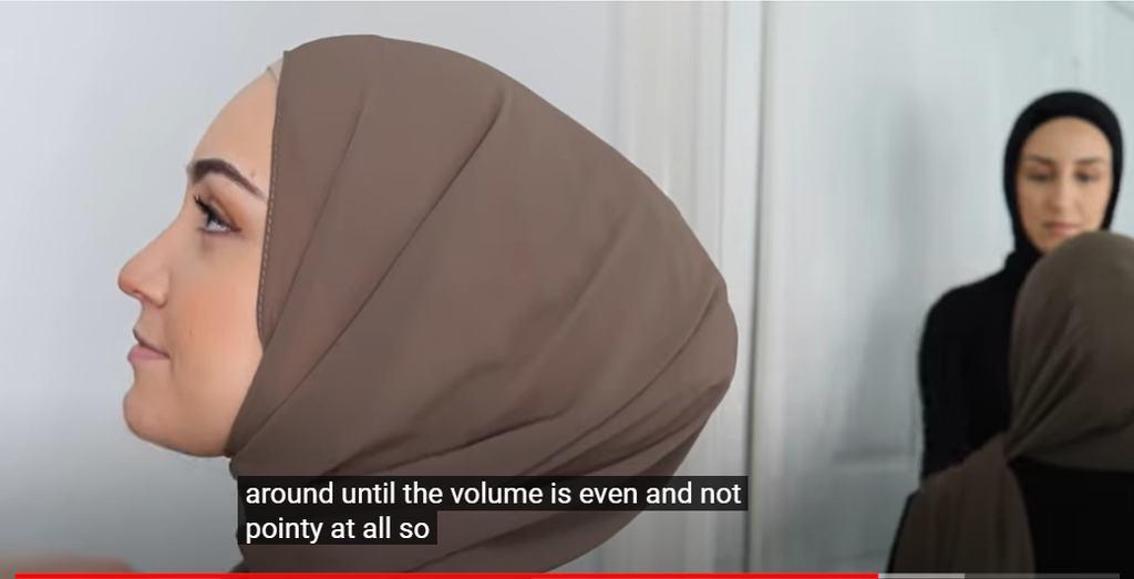 How to get the PERFECT hijab bun! How to get the PERFECT hijab bun!