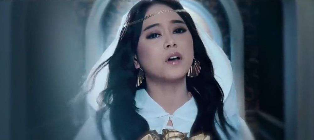 Lesti di video klip Purnama