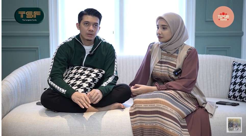Zaskia Sungkar dan Irwansyah