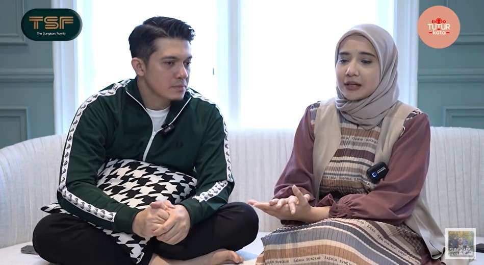 Irwansyah dan Zaskia Sungkar