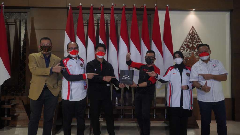 Oakley sebagai official sponsor kacamata untuk atlet Indonesia di ajang Olimpiade Tokyo 2020