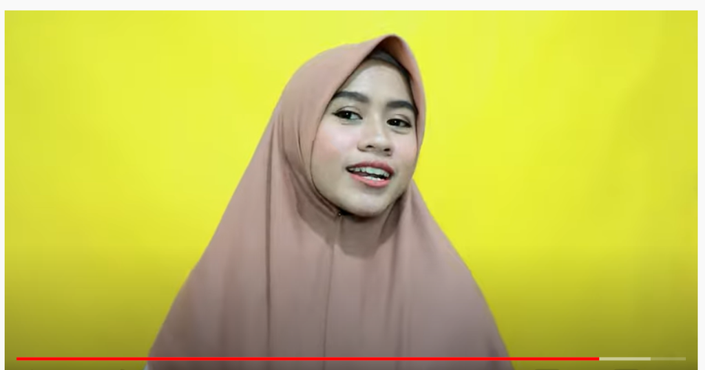 Cara mudah pakai jarum pentol tanpa merusak hijab