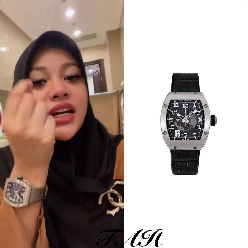 Jam Tangan Aurel Hermansyah Jam Tangan Aurel Hermansyah