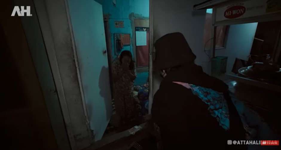 Atta Halilintar beri bantuan ke warga
