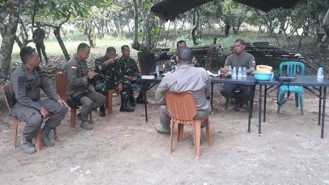 Anggota Satga Madago Raya