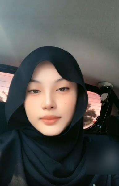 Nama lengkapnya Han Hannah Jae Sung Han sering bikin bingung orang.