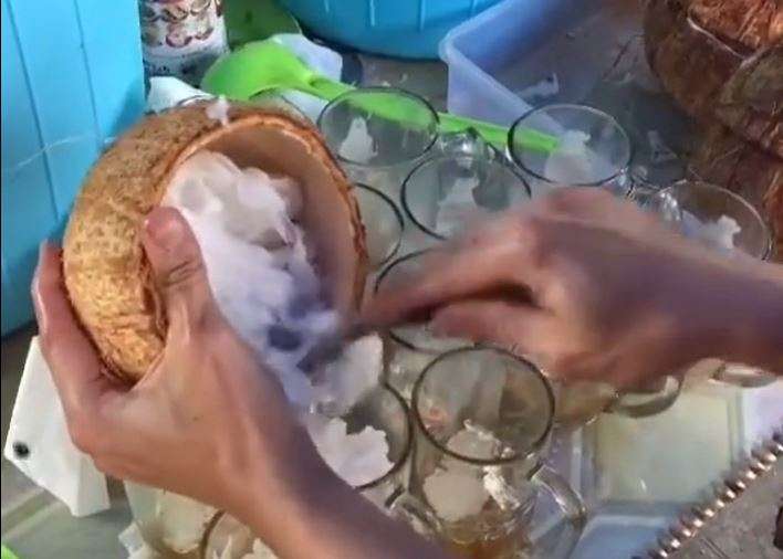 Es Kelapa Madu