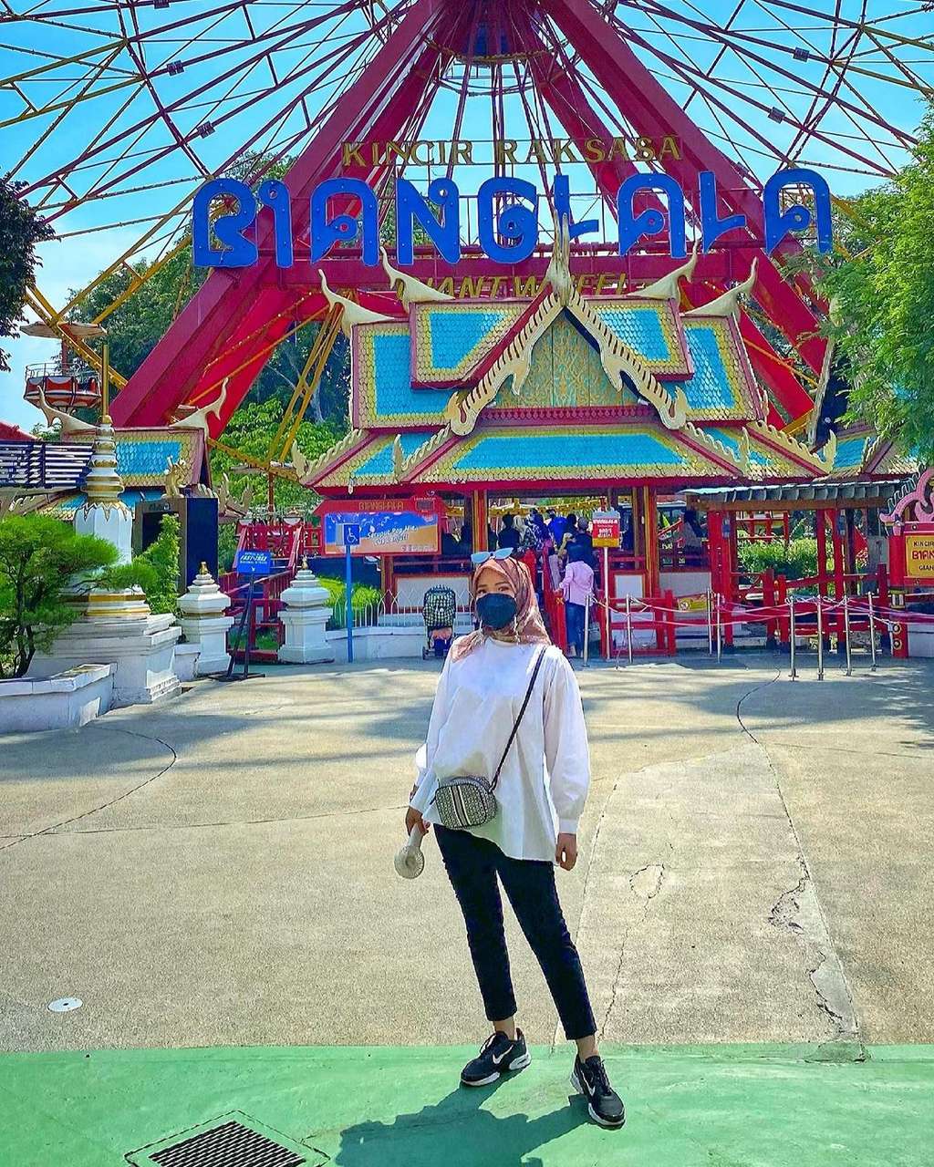Penampilan Casual Winda