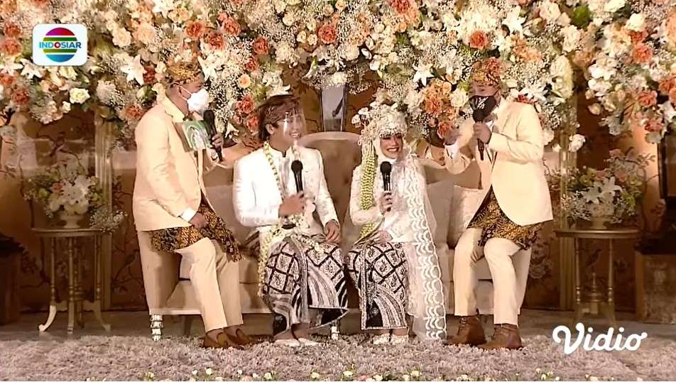 Rizky Billar dan Lesti Kejora resmi menikah Rizky Billar dan Lesti Kejora resmi menikah