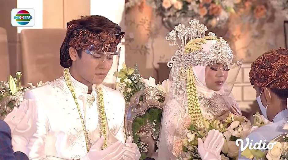 Rizky Billar dan Lesti Kejora resmi menikah Rizky Billar dan Lesti Kejora resmi menikah
