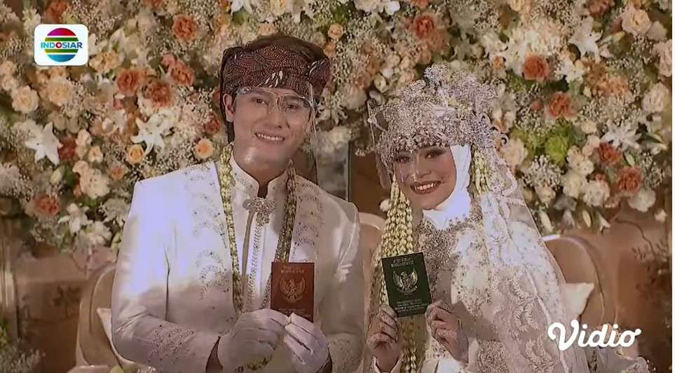 Rizky Billar dan Lesti Kejora resmi menikah Rizky Billar dan Lesti Kejora resmi menikah