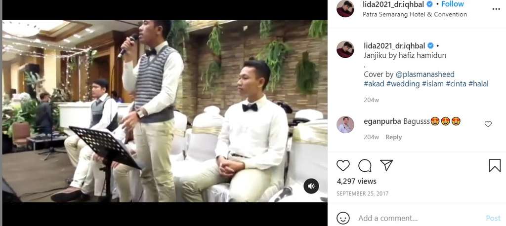 Nyanyi di acara pernikahan