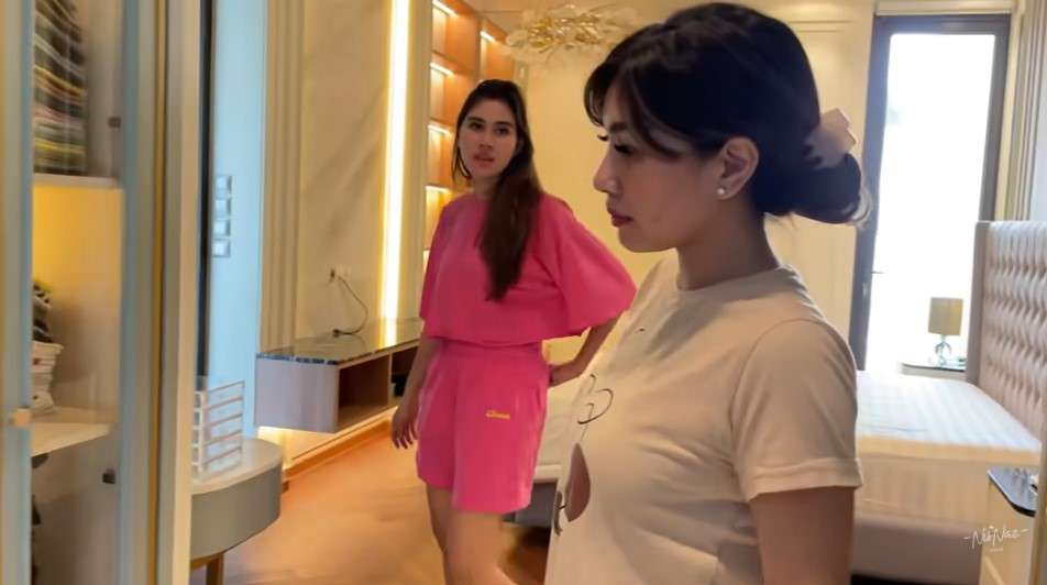 Kamar Syahnza dan Jeje