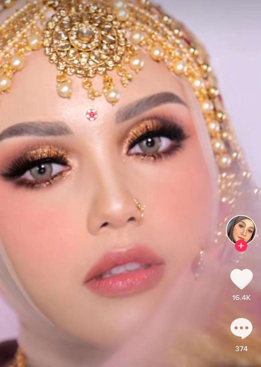 Riasan Ala Wanita India