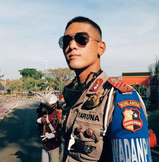 Taruna Akpol Andika Mahardika Taruna Akpol Andika Mahardika