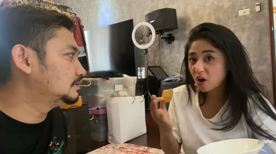 Makanan Dewi Perssik