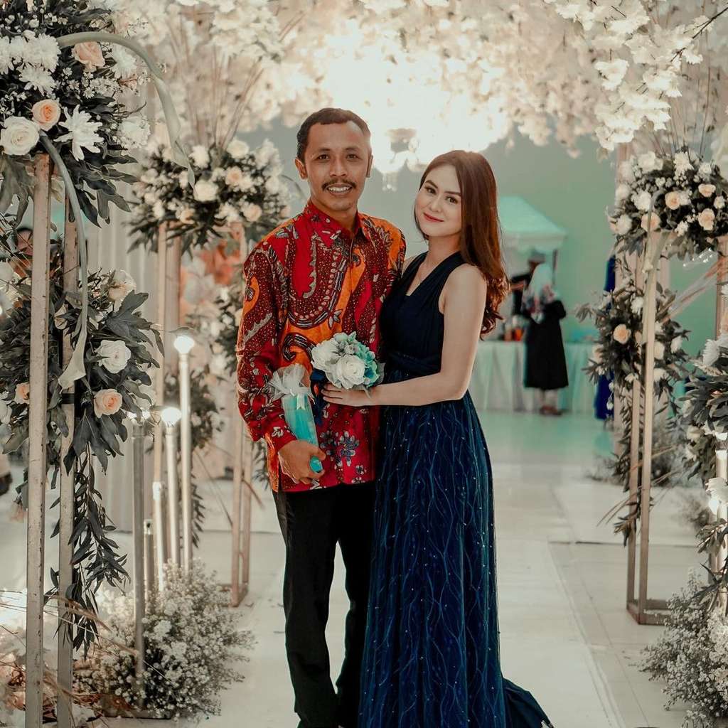 Dwinda Ratna dan Furry Setya