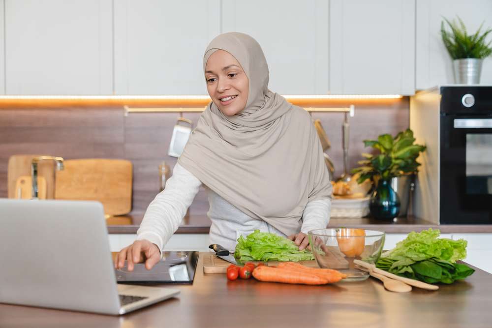 Tak Boleh Disepelekan, Ini 5 Manfaat Sarapan Bagi Ibu saat Menyusui Si Kecil