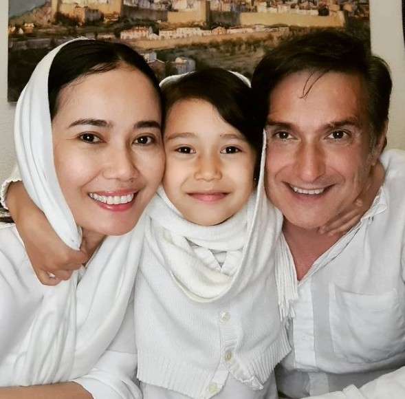 Keluarga Dewi Pobo