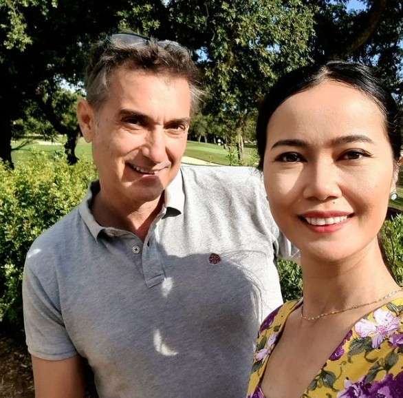 Dewi Pobo dan Nacho