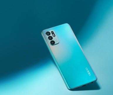 Oppo Reno6 memiliki hardware mumpuni untuk gaming.