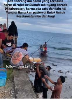 Ibu Melahirkan Harus Melalui Lautan untuk ke Kabupaten