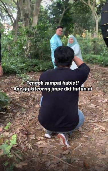 Seram, penampakan sosok di belakang pengantin sedang foto prewedding.