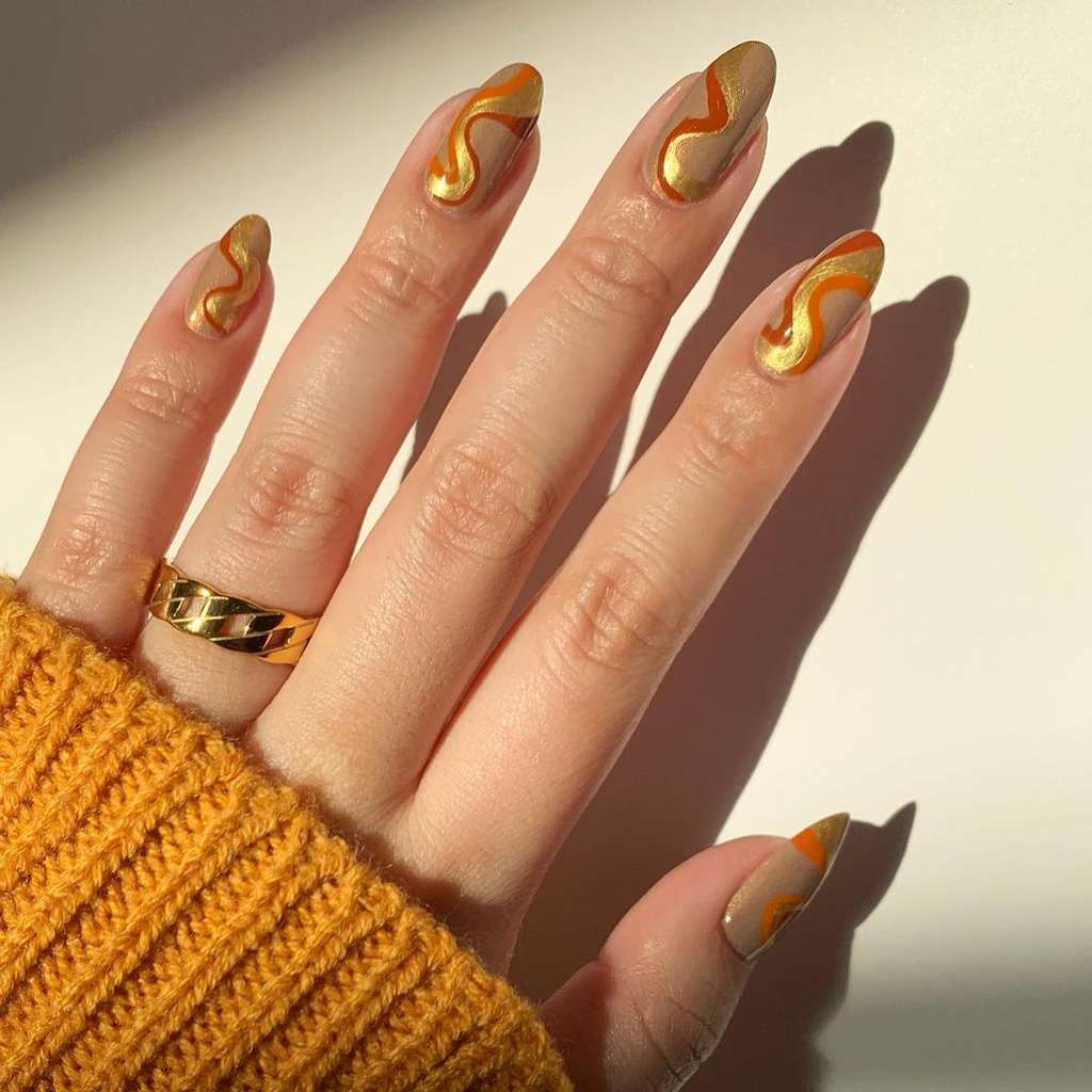 Tren model kuku nail art 2021