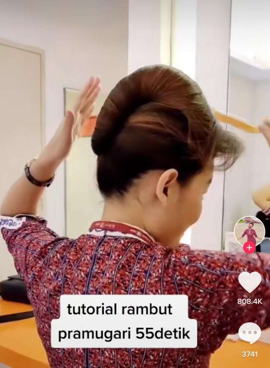 Tutorial Menata Rambut 55 Detik Ala Pramugari